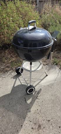 Weber Kettle Grill 1