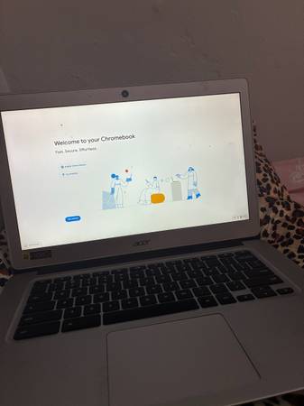 Chromebook laptops 1