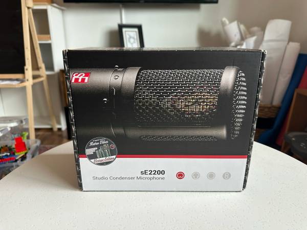 Micrófono condensador de diafragma grande sE Electronics sE2200 VE Edición Limitada Vi - $160 (Wasilla / Anchorage)63470285042945124