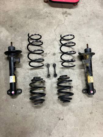 BMW Struts and springs 325 1