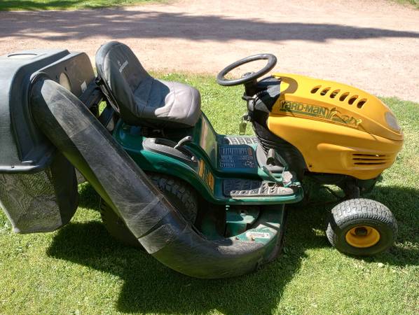 Riding lawn mower 1