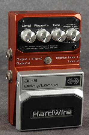 DigiTech Hardwire DL-8 delay/looper 1