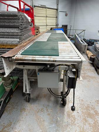 Roach Conveyor 20ft Length x 39in Wide Motorized Roller Conveyor 1