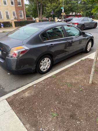 2009 Nissan altima 2.5S 140K Must See Mint - $2,500 (Bensonhurst)63469753254659121