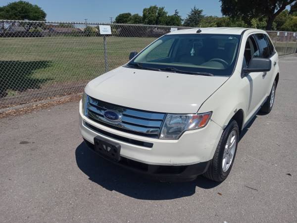 2007 Ford Edge Suv ~ Runs Great! Automatic V6 Smogged! Clean! A/C! - $3,500 (hayward / castro valley)63624060115969124