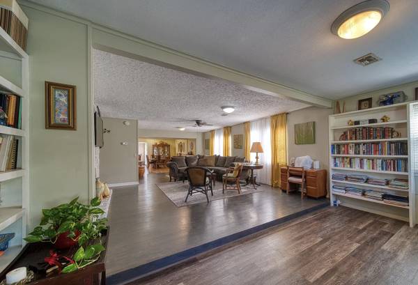$2,800 / 3br - 3400ft2 - 4bd/3.5bath 3,400 sqft. Direct to owner (PANAMA CITY)63924679394051123