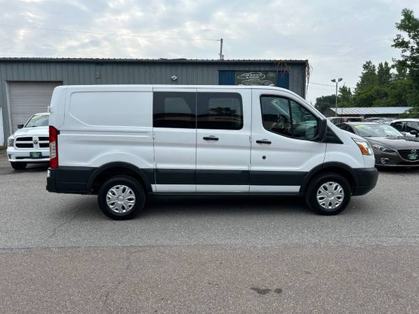 2015 FORD TRANSIT 250 CARGO - $16,995 (South Burlington vt)63622501157251121