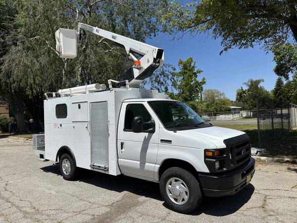 2016 Ford E-350 Econoline Fiber