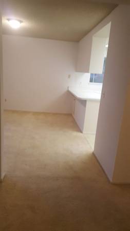 $2,250 / 1br - 1043ft2 - House for rent (santa rosa)63834322395393123