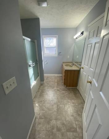 $2,345 / 3br - 1566ft2 - 3 Bedroom, 2 Bathroom Home For Lease in Zeeland! (Zeeland)63618866451843124