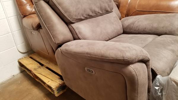 NEW SUEDE LOOKING FABRIC POWER RECLINER BY MSTAR 1