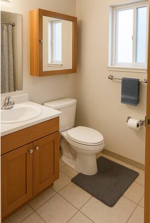 $1,295 / 1br - 650ft2 - Reduced Rent in 2nd and 3rd Flr Unit, 1-bedroom, 1-bathroom (Everett)63944965809666122