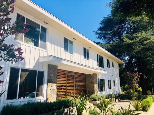 $2,245 / 1br - 708ft2 - Courtyard, Ceiling Fan, Covered Parking (296 N Oakland Ave, Pasadena, CA)63700899410947123