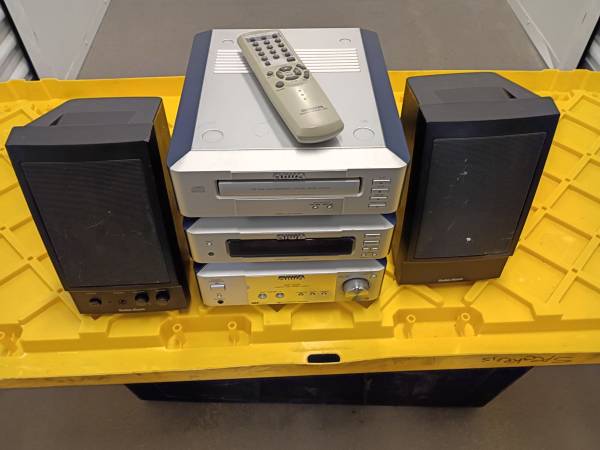 The receiver.s & speaker.s 1