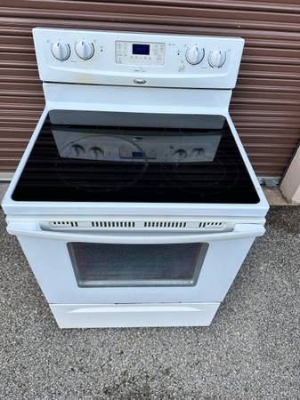 Electric Stove - Can Deliver 1
