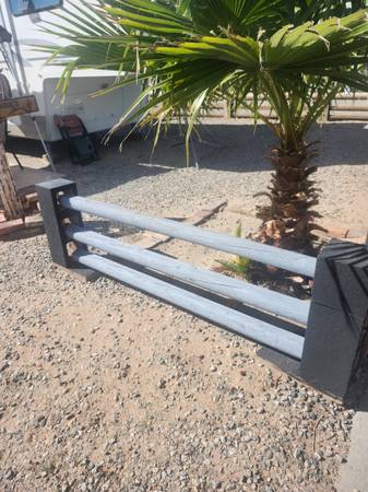 Peeler post and cinder blocks 1