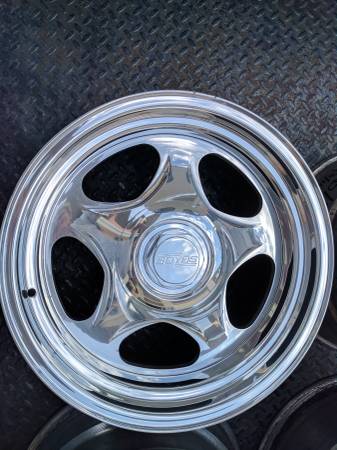 Boyd Coddington ruedas forjadas desalineadas de 17" - $2.00063471042640513123