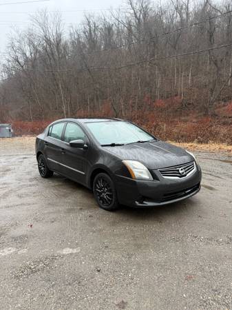 2010 Nissan Sentra 2.0 S 1