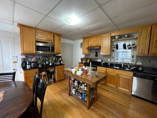 Habitación grande amueblada de $1750 cerca del MIT y Harvard (Cambridge)63220262203649123