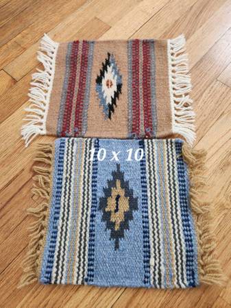 2 Table Mats 1