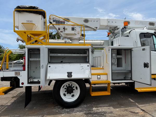2013 Freightliner M2 Altec L42A - Photo 6