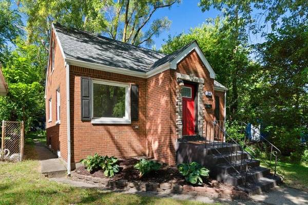 $1 / 4br - 1500ft2 - File 3642   Move in ready 4 bedroom Cape Cod with unfinished basement (Gary)64041475693698120