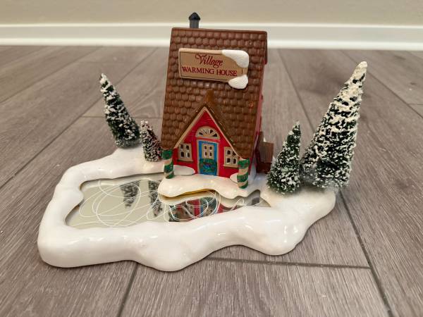 Dept 56 SNOW VILLAGE Ski Skate VILLAGE WARMING HOUSE Hut 1