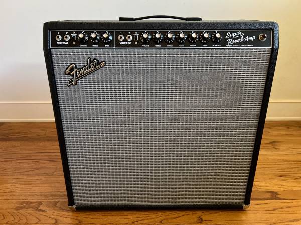Fender '65 Super Reverb Reissue 45-Watt 4x10" Guitar Combo 2008 Mint 1
