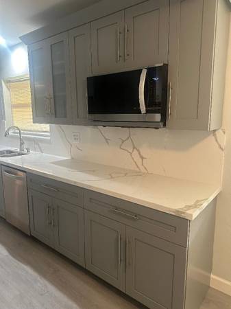 $3,200 / 3br - 1526ft2 - 3B/2B Single Family Home in Hollywood (Hollywood Beach)63906439570306121