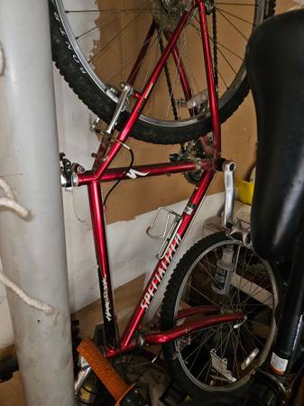 Specialized Hardrock Mountian bike 1
