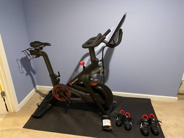 Barely Used Peloton Bike (plus shoes) 1