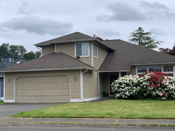 $1,150 / 4br - 2000ft2 - house mate wanted (RENTON)63688352158721120
