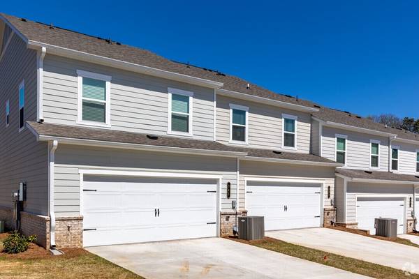 $900 / 3br - Room In Nice Townhouse in Lawrenceville (Lawrenceville)63921559942018121