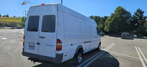 2004 Dodge Sprinter 3500 High Roof 158" 5cyl Diesel Auto 139k miles - $14,500 (Golden)63612199673987124
