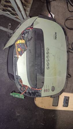 Royal shredder.... for parts or repair 1