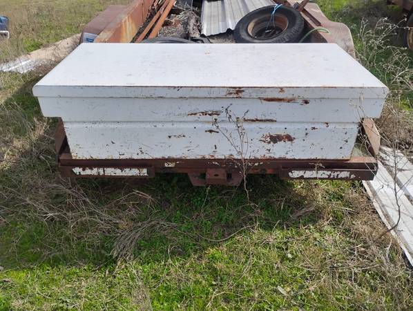 30 inch wide Rawson Koening solid lid tool box 1