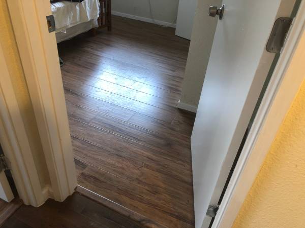 $1,800 / 2br - 936ft2 - 2 habitaciones, 1 baño, garaje para 1 auto separado, amplio patio trasero (modesto)63970444380675122