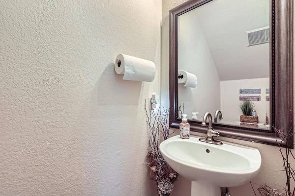 $435,000 / 4br - 2738ft2 - Home for sale (Round Rock)64141574172034124