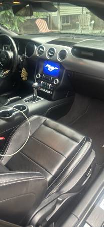 2022 Ford Mustang Ecoboost Premium - $24,750 (Boston)63437526706179121