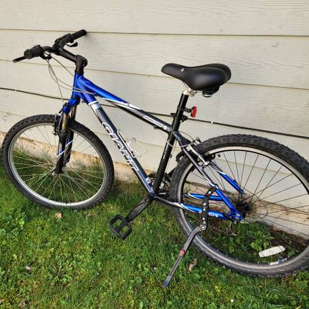 GIANT RINCON BIKE GIANT RINCON BIKE