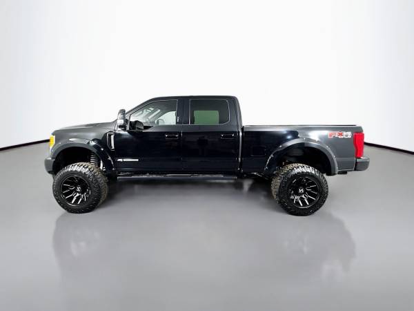 2017 Ford Super Duty F-250 - Photo 2