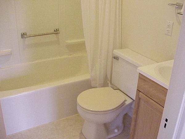 $775 / 1br - 550ft2 - Cozy, One Bedroom, First Floor Apartment (Butler)64013202830211124