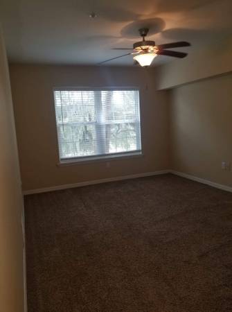 $1,699 / 2br - 1000ft2 - 2bd 2ba, Walk-In Closet, Pond Views63991085180931122