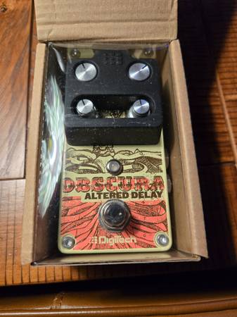 Digitech "OBSCURA" Altered Delay FX Pedal 1