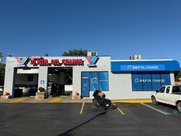Centers & Sign Waiving Team Member – Gulf Auto Lube (Belleville, MI) 1
