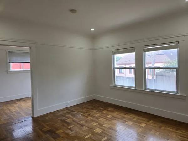 $3,214 / 3br - 1776ft2 - *Spacious 3bed/2ba home + 3 parking spaces (tandem) (Merced Manor, San Francisco, CA)64023720136833120