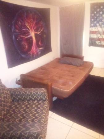 $800 / 1br - 200ft2 - Single Room In SFR. Safe Location!PRIVATE ENTRANCE! (Ft Pierce/Fort Pierce)63799857979779120