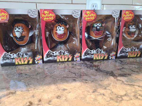 Hasbro KISS Mr Potato Head Set Of 4 (Demon/Starchild/Spaceman