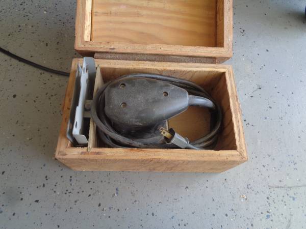 Black and Decker sander 1
