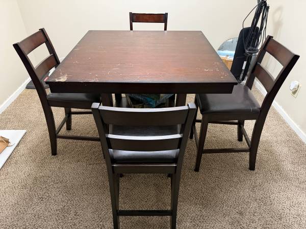 Dining Table Set 1